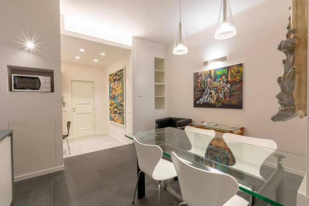 Stylish Four Bedrooms - Center Appartement *